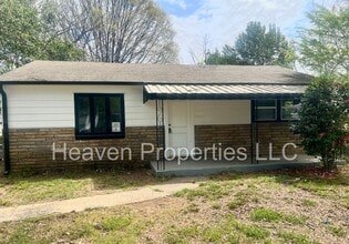 2531 Crispin Ave in Charlotte, NC - Building Photo - Building Photo