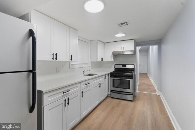 2625 Braddock St in Philadelphia, PA - Building Photo - Building Photo