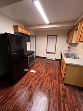 112 Hazel St in Girard, OH - Building Photo - Building Photo