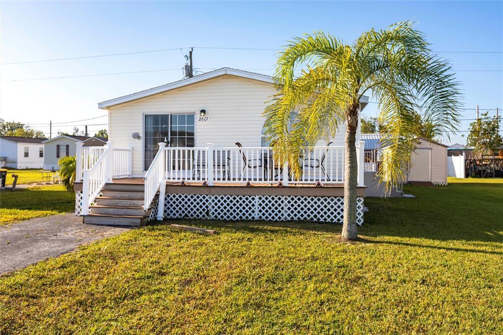 2601 Carl Ave in Punta Gorda, FL - Building Photo