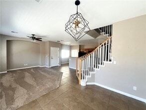 10021 Government Point Way in Las Vegas, NV - Building Photo - Building Photo