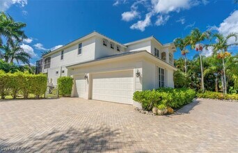 428 Rudder Rd in Naples, FL - Building Photo - Building Photo