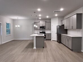 429 Providence Spgs Ln in Fuquay Varina, NC - Building Photo - Building Photo
