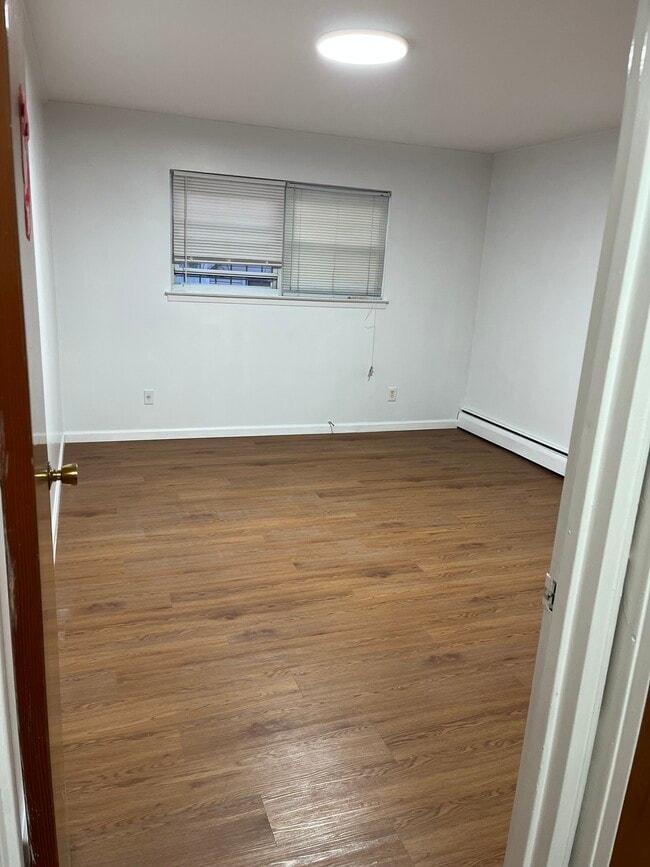 1412 119th St in College Point, NY - Building Photo - Building Photo