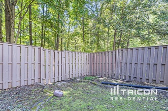 166 Langdon Farm Cir in Odenton, MD - Foto de edificio - Building Photo