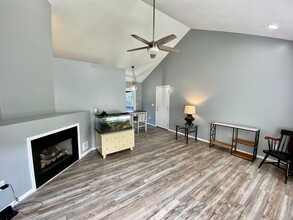 97 Rotunda Cir in Asheville, NC - Building Photo - Building Photo