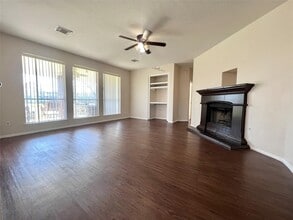 13923 White Oak Springs Dr in Cypress, TX - Building Photo - Building Photo