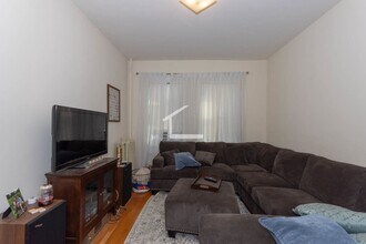 8 Park Vale Ave in Boston, MA - Building Photo - Building Photo