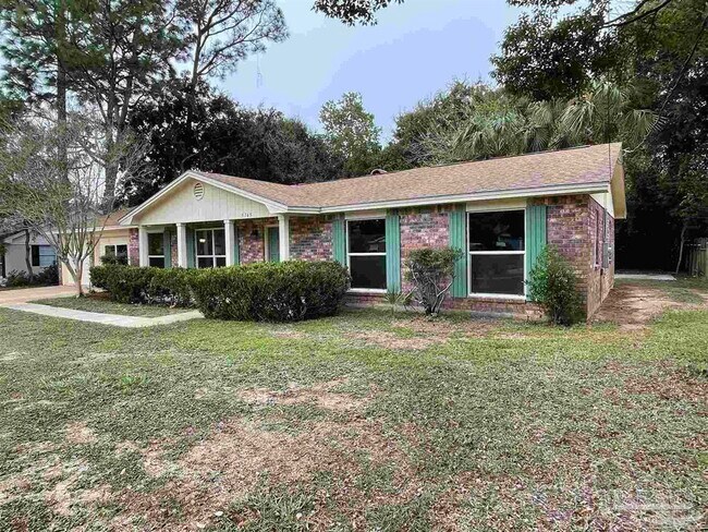 5745 Leesway Blvd in Pensacola, FL - Building Photo - Building Photo