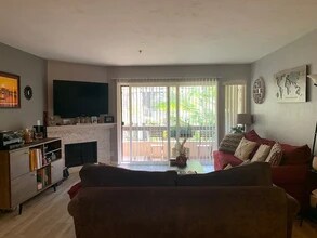 5745 Friars Rd, Unit 95 in San Diego, CA - Building Photo - Building Photo