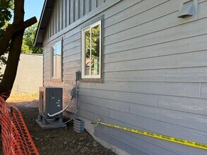 10017 E Mission Ave in Spokane Valley, WA - Building Photo - Building Photo