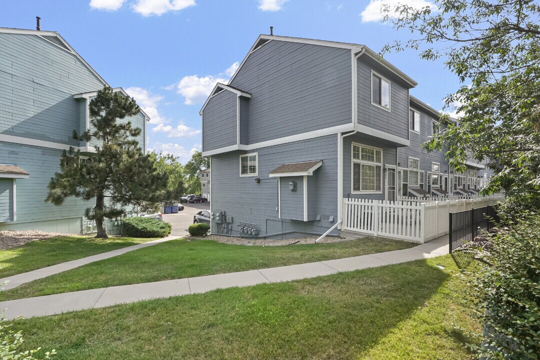 8199 Welby Rd in Thornton, CO - Building Photo