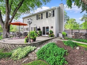 1530 Auburn Ave in Naperville, IL - Building Photo - Building Photo