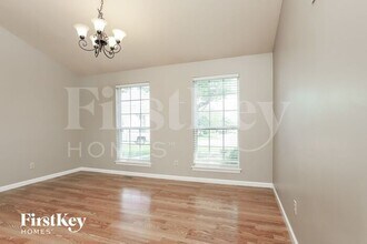 7482 Pierside Dr in O'Fallon, MO - Building Photo - Building Photo