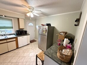 29 Elm Ln in Wheeling, WV - Building Photo - Building Photo