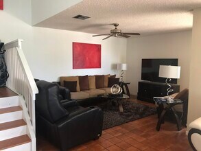 5845 Fox Hollow Dr-Unit -B in Boca Raton, FL - Building Photo - Building Photo