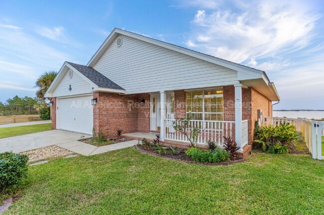 742 Saltair Ln in Mary Esther, FL - Building Photo - Building Photo