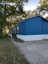5720 NW Topeka Blvd-Unit -4 in Topeka, KS - Building Photo - Building Photo
