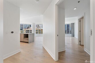 201 Folsom St in San Francisco, CA - Building Photo - Building Photo