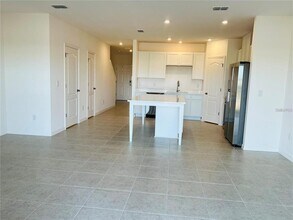 32095 Pond Apple Bnd in San Antonio, FL - Building Photo - Building Photo