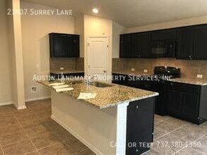 21607 Surrey Ln in Lago Vista, TX - Building Photo - Building Photo