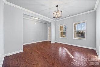 5811 Fenway Dr in Charlotte, NC - Building Photo - Building Photo