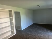 Mark VII Apartments photo'