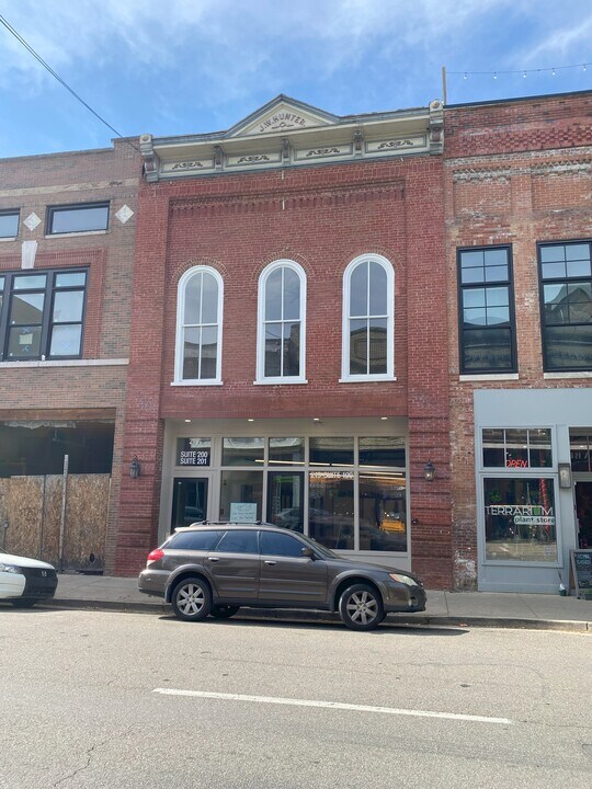 219 E Main St, Unit 200 in Johnson City, TN - Foto de edificio