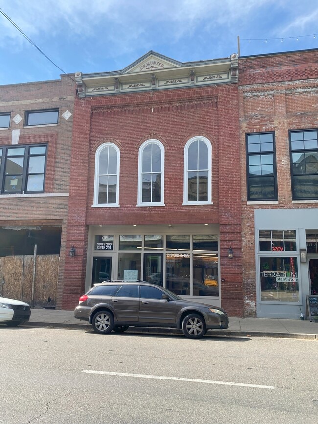 219 E Main St, Unit 200