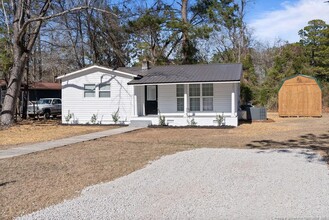 1315 Cade Hill Ave in Fayetteville, NC - Building Photo - Building Photo