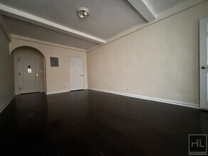 AMSTERDAM AVENUE in New York, NY - Foto de edificio - Building Photo