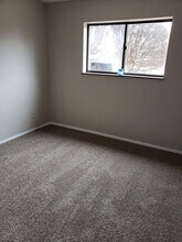 2501 26th Ave Ct in Rock Island, IL - Building Photo - Building Photo