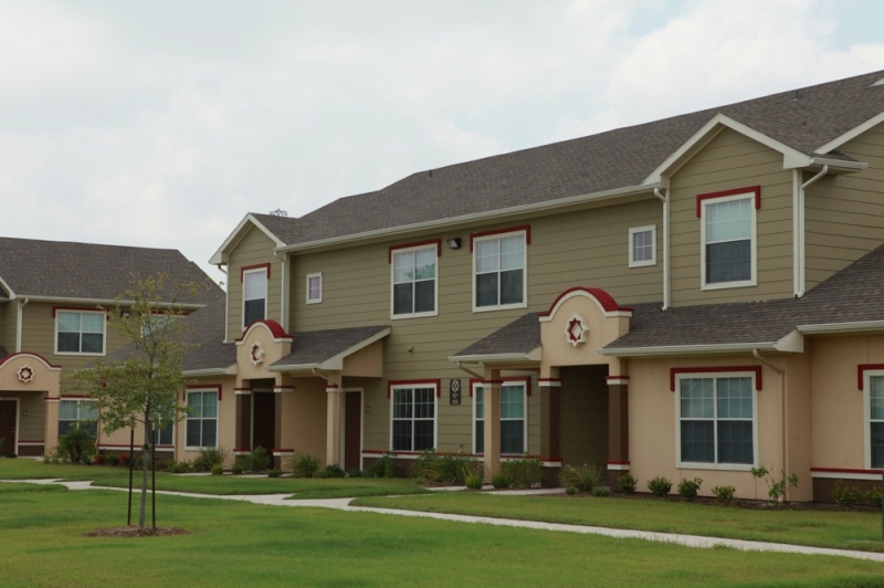 Sunset Terrace Apartments in Pharr, TX - Building Photo