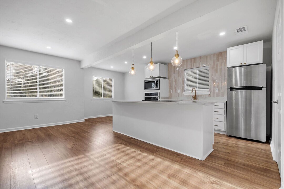 1414 Shallow Brook in Tallahassee, FL - Building Photo