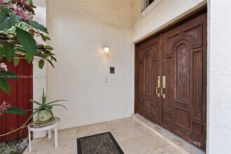 8940 SW 5th St in Miami, FL - Building Photo - Building Photo