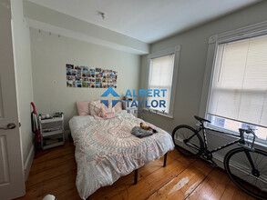 227 Norfolk St, Unit 4 in Cambridge, MA - Foto de edificio - Building Photo