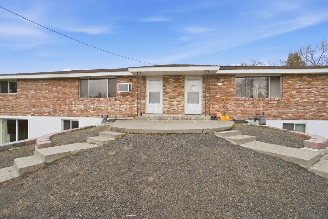 9715 N Stevens St in Spokane, WA - Building Photo