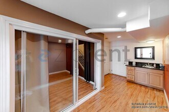 11622 Oxnard St in Los Angeles, CA - Building Photo - Building Photo