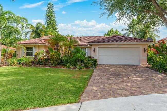 property at 4806 S Lee Rd