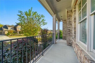 710 Deer Holw Trce in Suwanee, GA - Building Photo - Building Photo
