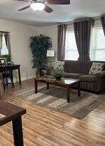 114 N Aurora St in Ithaca, NY - Building Photo