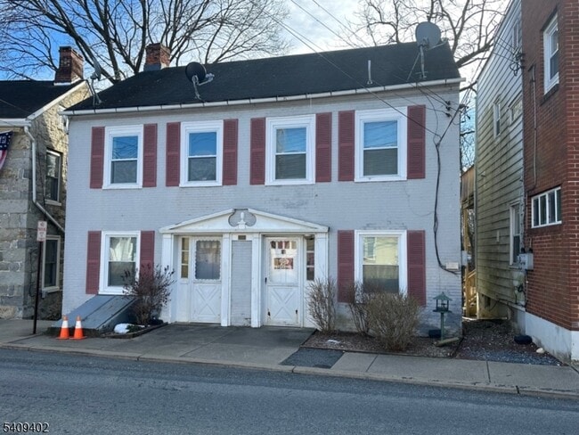 property at 336 Greenwich St