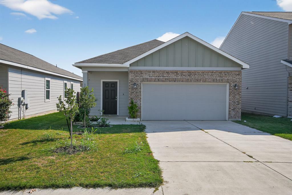 150 Woodpecker Run in Jarrell, TX - Building Photo