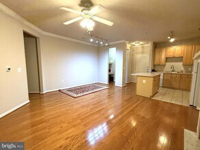 9480 Virginia Center Blvd in Vienna, VA - Building Photo - Building Photo