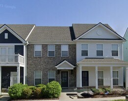 244 Mansfield Dr in Gallatin, TN - Building Photo