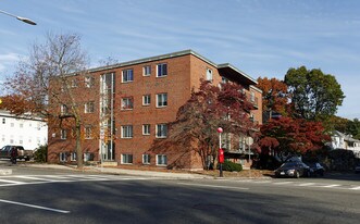 700 Cummins Hwy Apartments