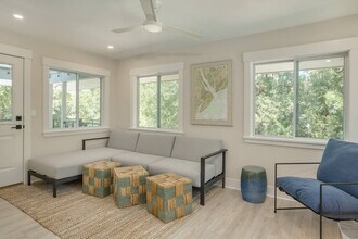1 Laurel Ln in Hilton Head Island, SC - Building Photo - Building Photo