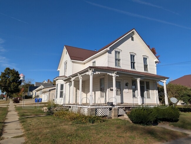 property at 600 2nd St SE