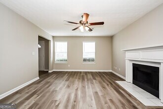 896 Madison Ct in Jonesboro, GA - Building Photo - Building Photo