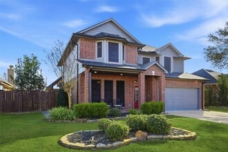 3815 Patras Dr in Pasadena, TX - Building Photo - Building Photo